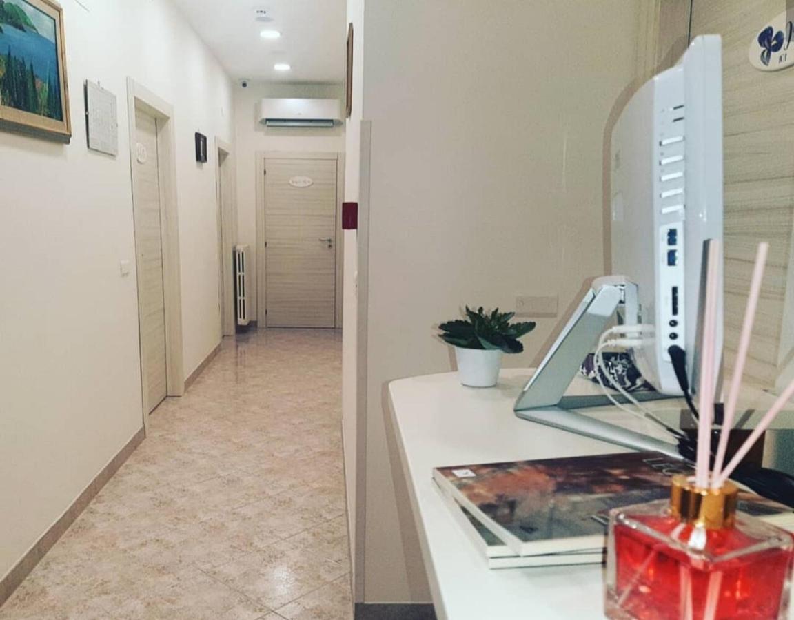 Solofra Serena Rooms מראה חיצוני תמונה
